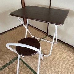 折りたたみテーブル&イスセット　9/30までの画像