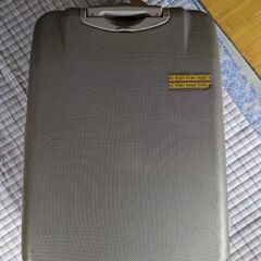キャリーケースの画像