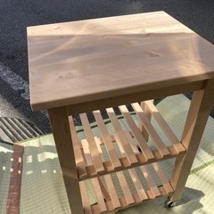 IKEA BEKVAM ベクヴェーム　キッチンワゴン　バーチの画像