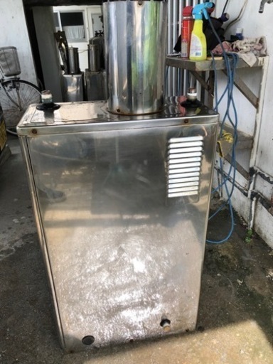 中古　ボイラー　標準工事込み　1台限り
