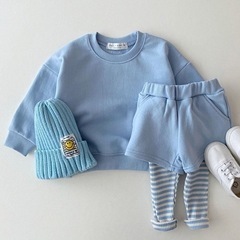 ★キッズ ベビー 長そで上下、ニコちゃんニット帽 3点セット(靴は含まれません)の画像