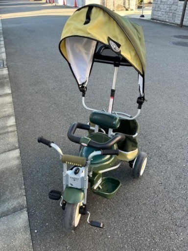 三輪車　KANGAROO