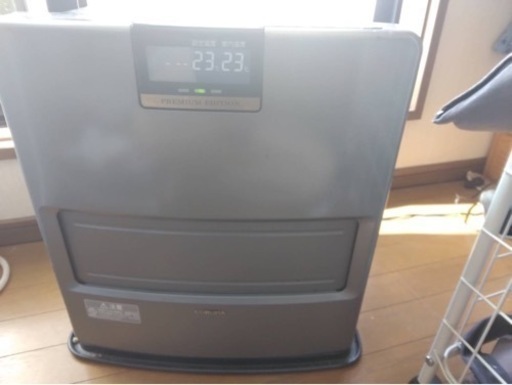 CORONA  ファンヒーター(お取引中)
