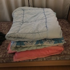 掛け布団　お引き取りのみ 