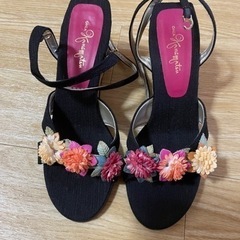 ブーツ、サンダルほかの画像