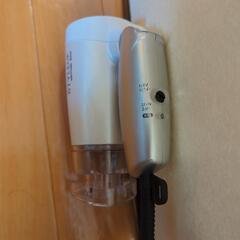 ドライヤー(電圧切替式)の画像