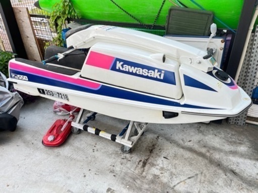 Kawasaki js550 ジェットスキー
