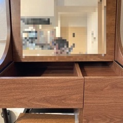 受け渡し決定　ドレッサー・鏡付きの画像