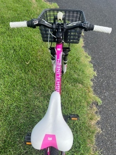子ども用自転車　HARO FLIGHTLINE24インチ