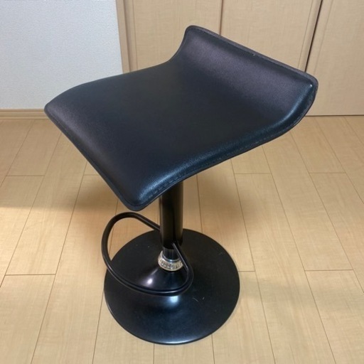 【受け渡し予定者決定】カウンターチェア　1脚