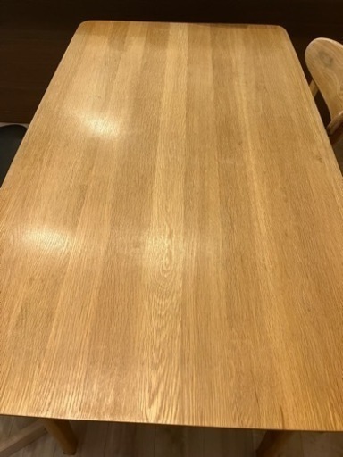 ダイニングテーブル