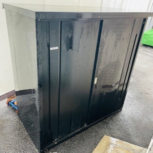 美品　物置　ブラックＨ1530