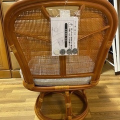 【新品・未使用】回転式・座椅子　ジョイフル本田にて購入の画像