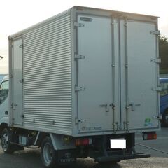 H27 トヨエース　2ｔ箱バン　車両総重量５ｔ未満　荷室高さ209cm ＥＳＣ　ワンセグ　メモリーナビ　車幅灯　アイドリングストップ　エキゾーストブレーキ　R5年度自動車税込み　16471の画像
