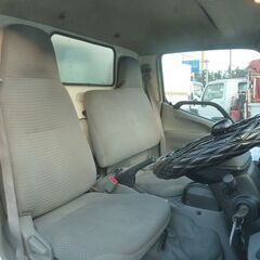 H27 トヨエース　2ｔ箱バン　車両総重量５ｔ未満　荷室高さ209cm ＥＳＣ　ワンセグ　メモリーナビ　車幅灯　アイドリングストップ　エキゾーストブレーキ　R5年度自動車税込み　16471の画像