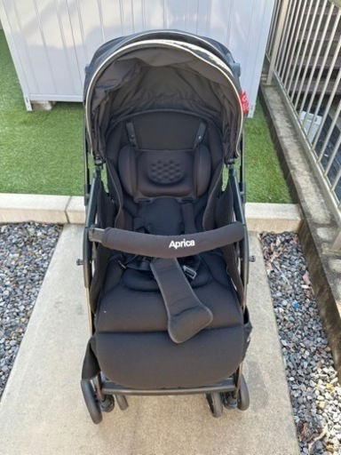 Aprica アップリカ　ベビーカー　　オプティアプレミアム　ブラック