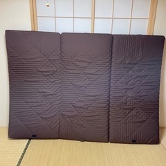 値下【ほぼ未使用で綺麗です】マットレス　ダブル