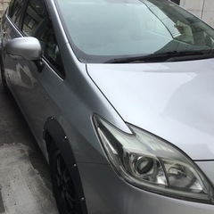 トヨタ　プリウス今週までにします(T . T)