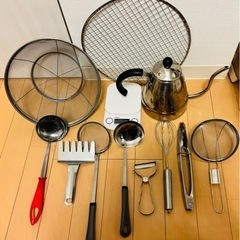 調理器具関連品12点（カゴ付き）