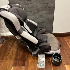 Conbi ジョイトリップ エアスルー チャイルドシート 型式　CY-GSAの画像