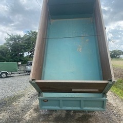 キャンター2tダンプの画像