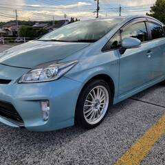 値下げ　30プリウス後期　純正ナビ　75,000キロ　禁煙車　