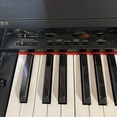 電子ピアノ YAMAHA Clavinova CLP121の画像