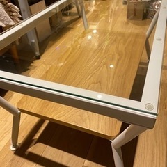 ローテーブル　ホワイト　白　ガラスの画像