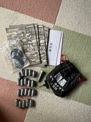 【受付終了】美品　ozレーシングホイール　17inchスタッドレス　