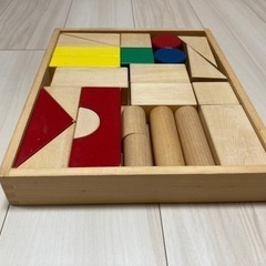 【あげます】積み木 木製 ケースあり ノーブランド 大きめの画像