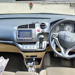 【10/15まで】　ホンダ　ストリーム　4WD　現状渡し　大きな不具合ありません！の画像