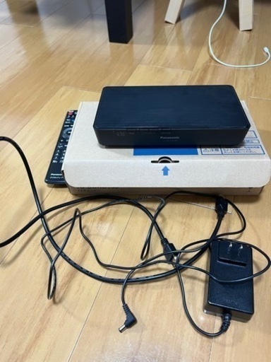 パナソニック製外付け4Kデジタルチューナー(お話し中)