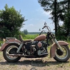 商談中　ハーレーダビッドソン　FLH 67年　