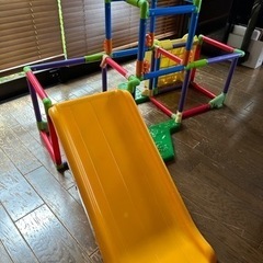 ジャングルジムの画像