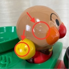 【美品】アンパンマン ボールがとびだす！ はしるよポンポンSLマンの画像