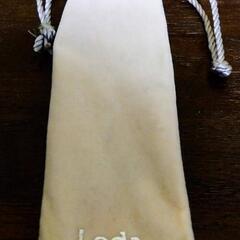 Leda（レダ）、ピュアゲルマローラー・プリティーウーマンプレミアムだったと思います

定価19,800のお品

美顔、マッサージ、ツボ押しにと便利に使えますよ(*^o^*)♪、高純度99.999％純無垢ゲルマニウム粒の画像