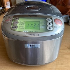 炊飯器　の画像