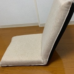 【🌼お話し中🌼】シンプルな座椅子の画像