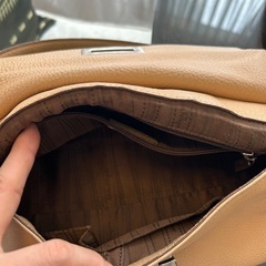 フェラガモのショルダーバッグの画像