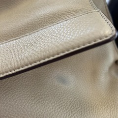 フェラガモのショルダーバッグの画像