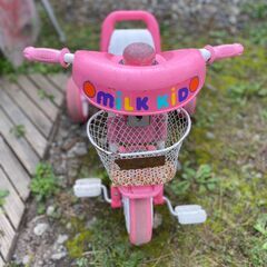 三輪車 レトロ ピンクの画像