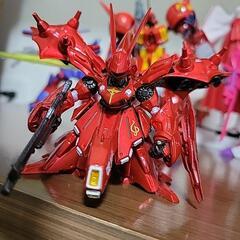 Hi-vガンダム&ナイチンゲール　メタリックカラーの画像