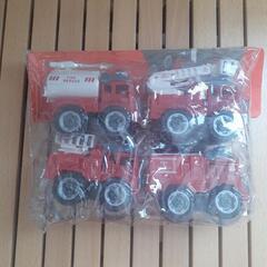 消防車　プレゼント　組み立ておもちゃの画像