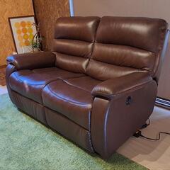 新品に近い超美品ニトリ電動リクライニングソファ　ビリーバ3　ブラウンの画像