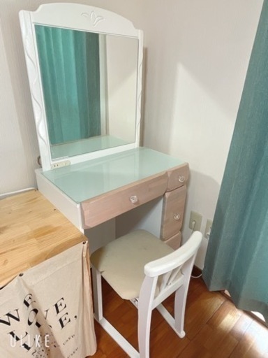 【最終値下げ】12,500円　可愛いドレッサー/化粧台
