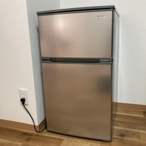冷蔵庫　90L  【取引先決まりました】