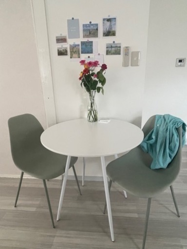 LOWYA 2人掛けテーブル