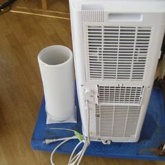 トヨトミ　TAD-2220　スポットクーラー　2020年製　ダクトホース付き　中古品　【ハンズクラフト宜野湾店】の画像