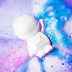 〈LUSH〉　バスボム　アウトオブディスワールド