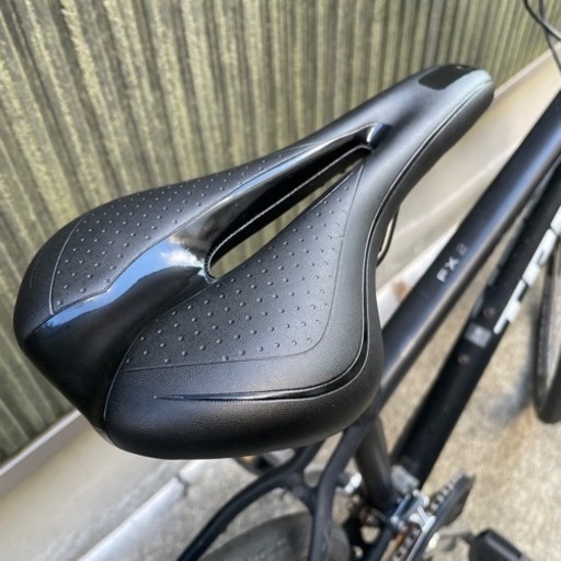 クロスバイクFX2 2019年モデル 身長165-175cm 定価6.2万円